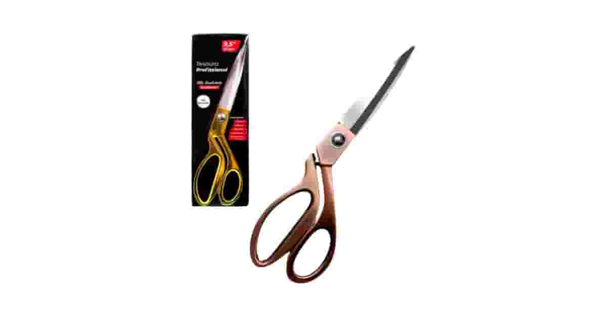 Melhores tesouras para cortar tecido: Aço Inox ou Titânio?