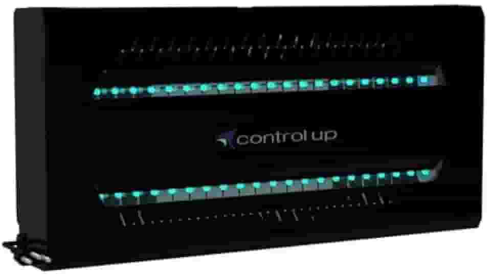 Armadilha Luminosa Up Led 16 Para Mata Mosquitos Moscas Dengue Lampâda Led Bivolt