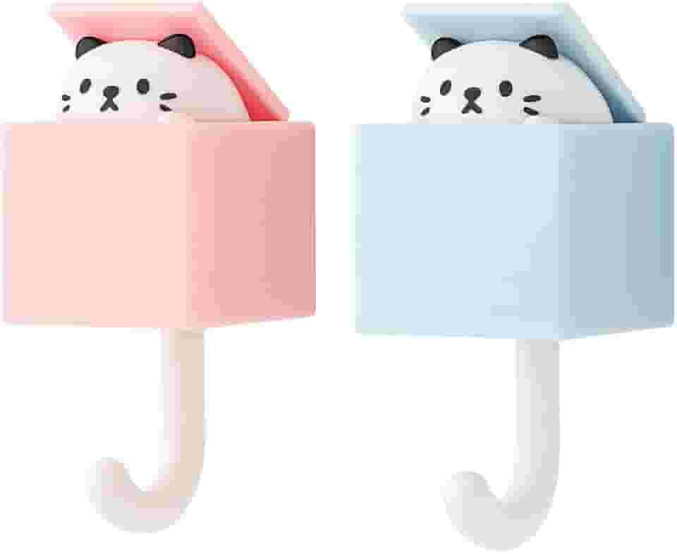 Kit 2 Ganchos Adesivos Decorativos de Gato – Suporte de Parede Criativo para Chaves, Toalhas, Bolsas e Acessórios (Azul e Rosa)