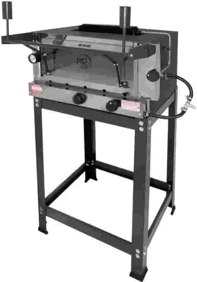 Forno de Pizza a Gás Mr Fogões 45x45cm com Infravermelho e Cavalete