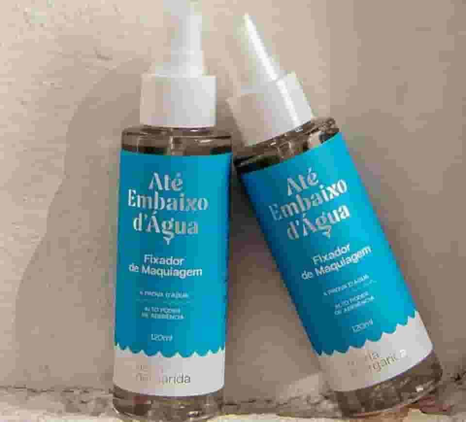 Maria Margarida Fixador Até Embaixo D'Água