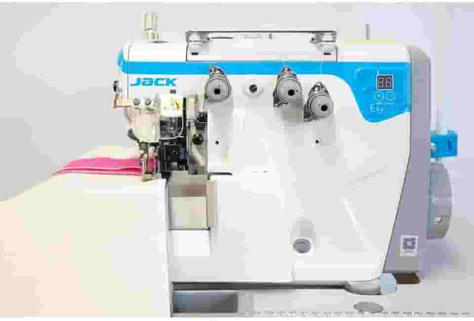 Máquina Industrial Overlock Direct Drive 1 Agulha 3 fios Jack E4S-3-220V