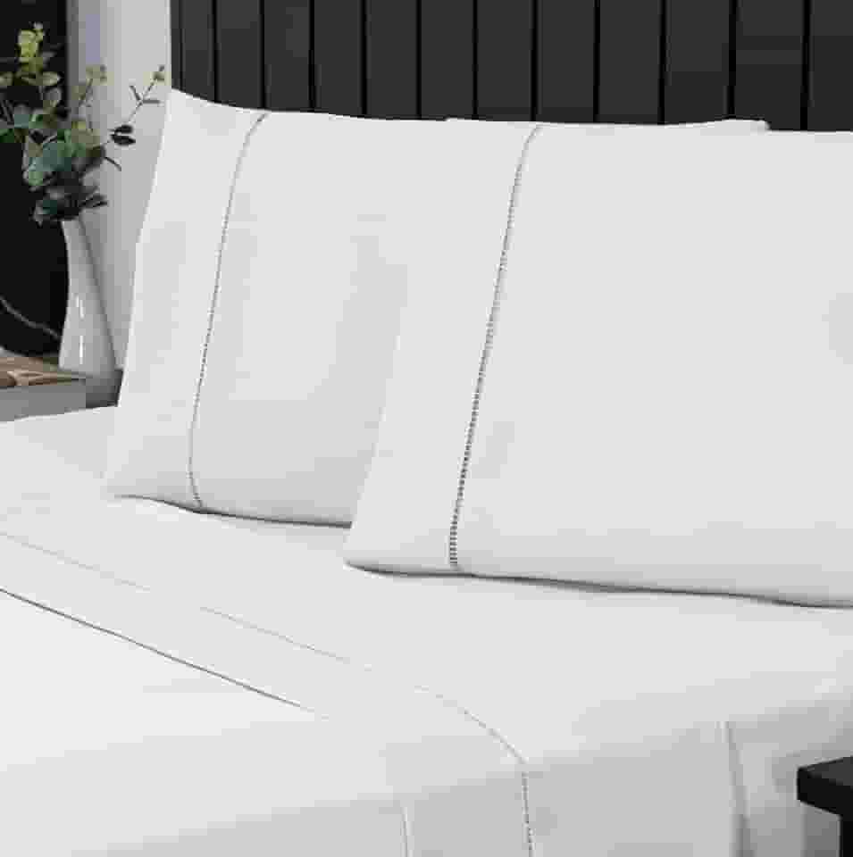 Jogo de Cama Queen Percal 400 Fios Ponto Palito 04 Peças, Antiácaro, Anti-pilling com Toque Macio - Branco