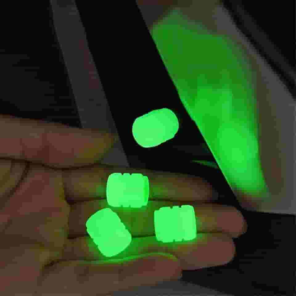 Kit 2 Tampas Bico Pneu Brilham no Escuro, Carro Moto Bicicleta, Vermelho (Verde)