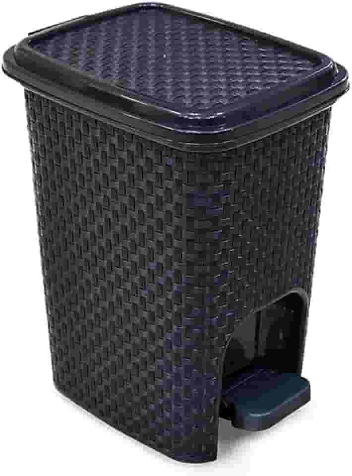 LIXEIRA RATTAN PRETA C PEDAL 7 LTS