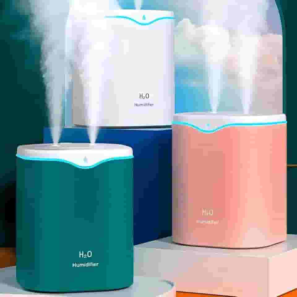 Umidificador De Ar 2 Litros Grande Com Bico Duplo LED Ultrassônico Cor Aleatória Ambiente mais Agradável para Dormir Benefícios para Saúde