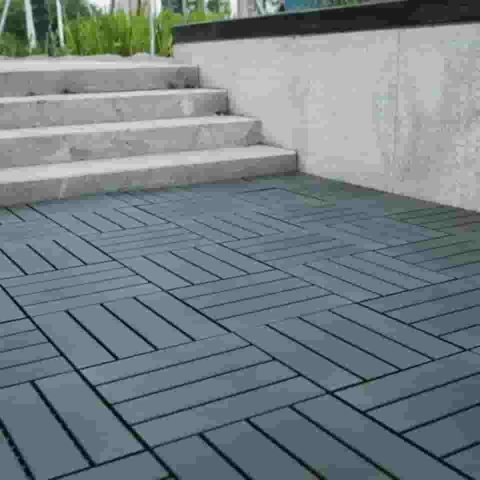 Deck Modular Plástico, Textura Madeira, 30x30cm, Kit 5 Unidades, 1,5cm de Altura (Cinza)