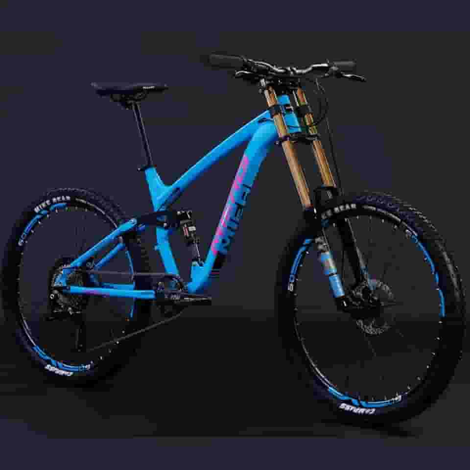 Bicicleta Moutain Bike Downhill Freios A Disco Hidraulicos Suspensão Dianteria Traseira Aro 27.5 Quadro 17'
