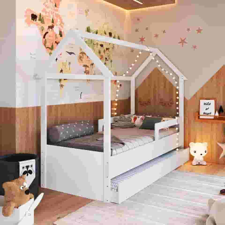 Cama Infantil Montessoriana Bicama Casinha Menino Menina Solteiro 196cm com Proteção Lateral e Cama Auxiliar Branca