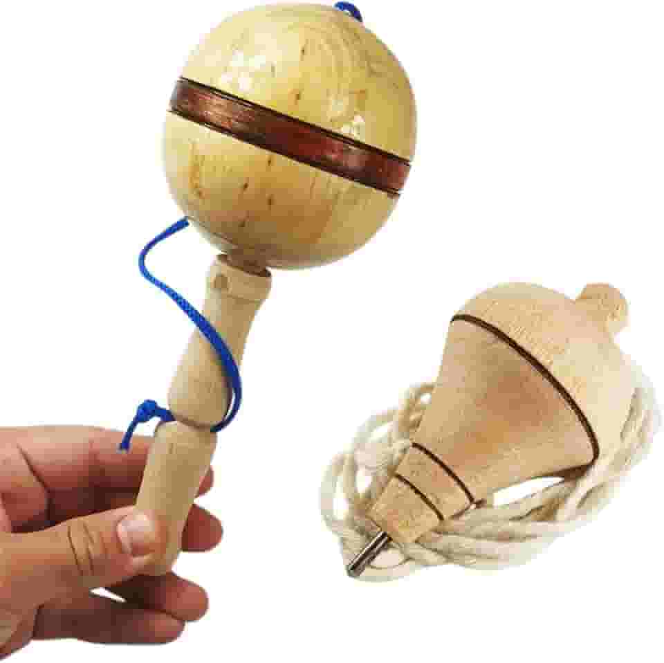 Kit Brinquedos Pedagógicos Pião Madeira Classico + Bilboque