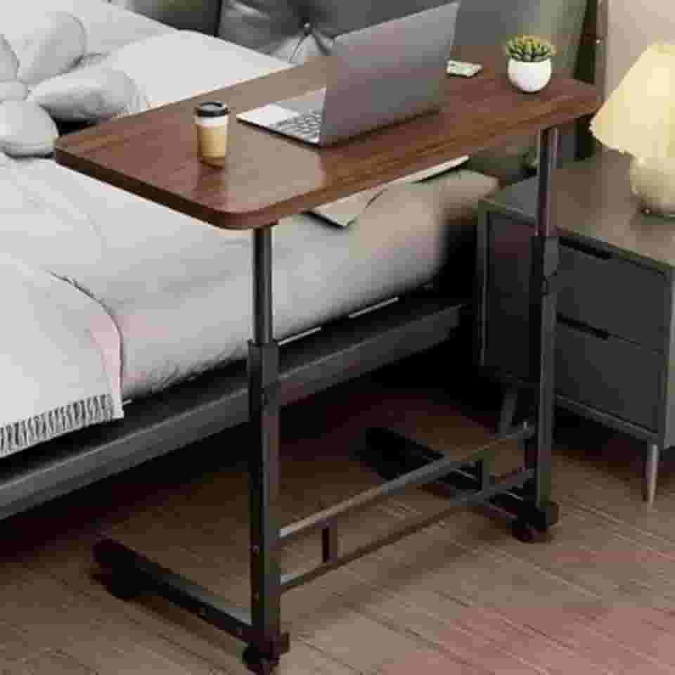 Mesa Notebook Rodinhas Altura Ajustavel Home Office Multifuncional Computador Escrivaninha Sala Mesa，Ateral para Sofá，Portatil ，Ajustavel(Marrom com preto)