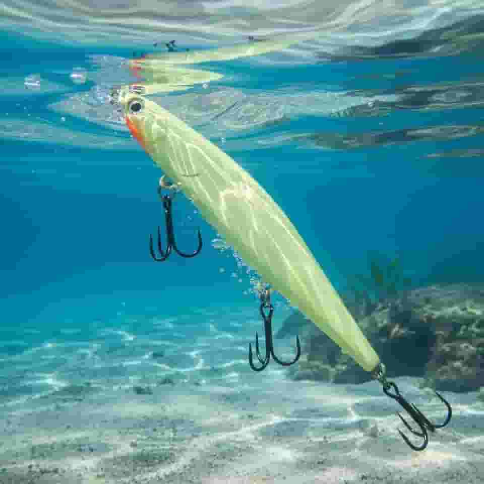 Isca Artificial Meia Água 3 Garateias Tucunaré Robalo Minnow