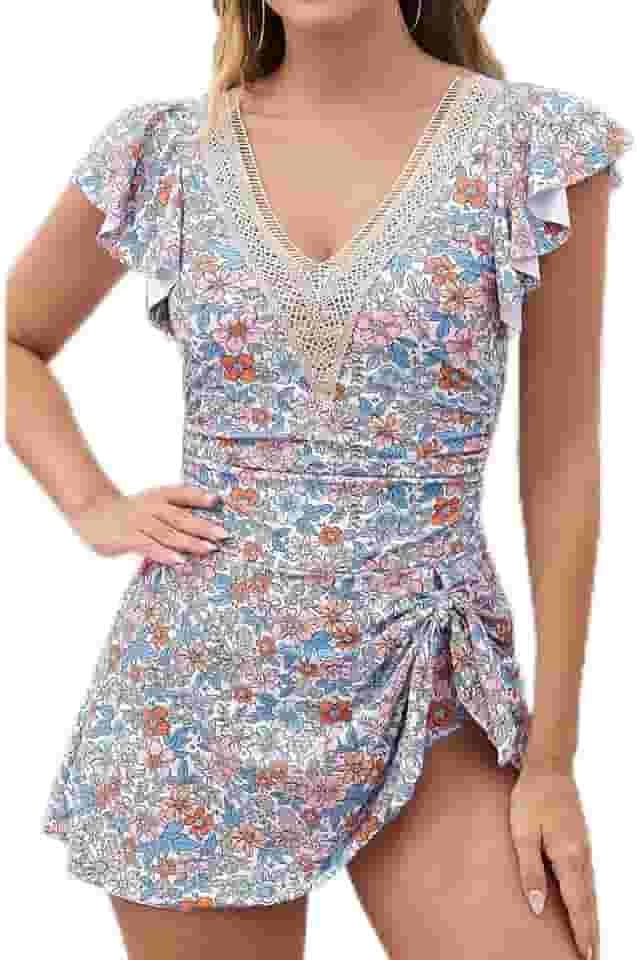 Maiô feminino com controle de barriga e renda com babados e gola V