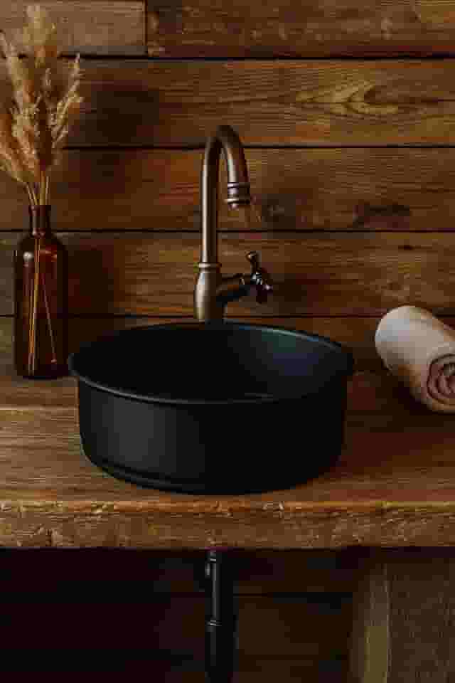 Cuba Redonda Para Pia Alumínio Reforçado 32x14cm Banheiro/lavabo Cor Preto