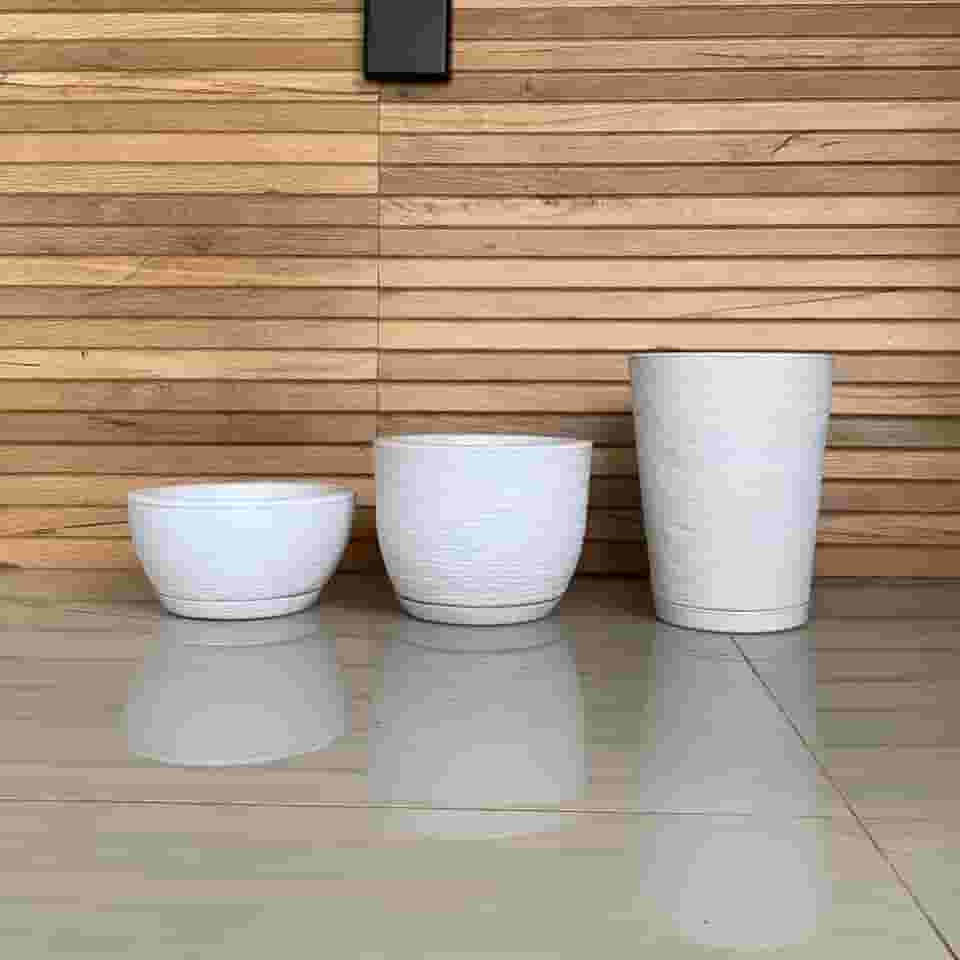 Kit 3 Vasos para planta de pequeno porte com 13, 20 e 31 cm de altura (Branco)
