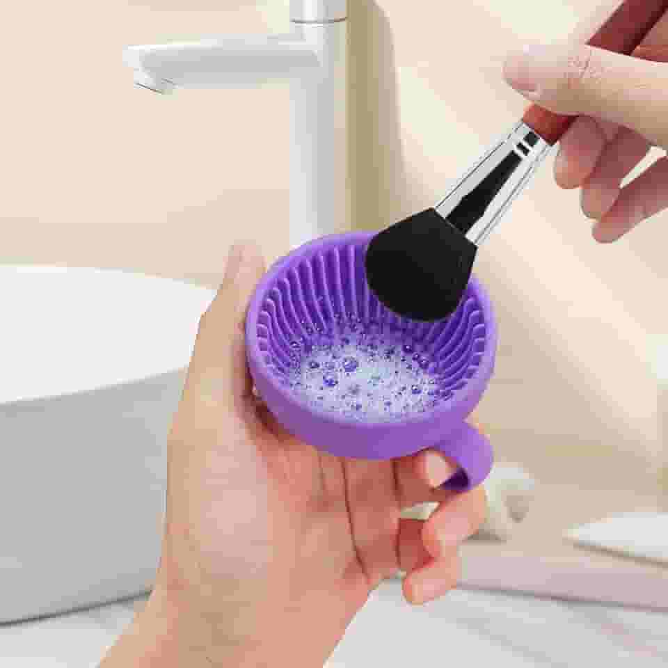 Generic Limpador de pincéis de maquiagem de silicone, tigela de escova, ferramenta de lavagem portátil, limpador de pincéis cosméticos (roxo)