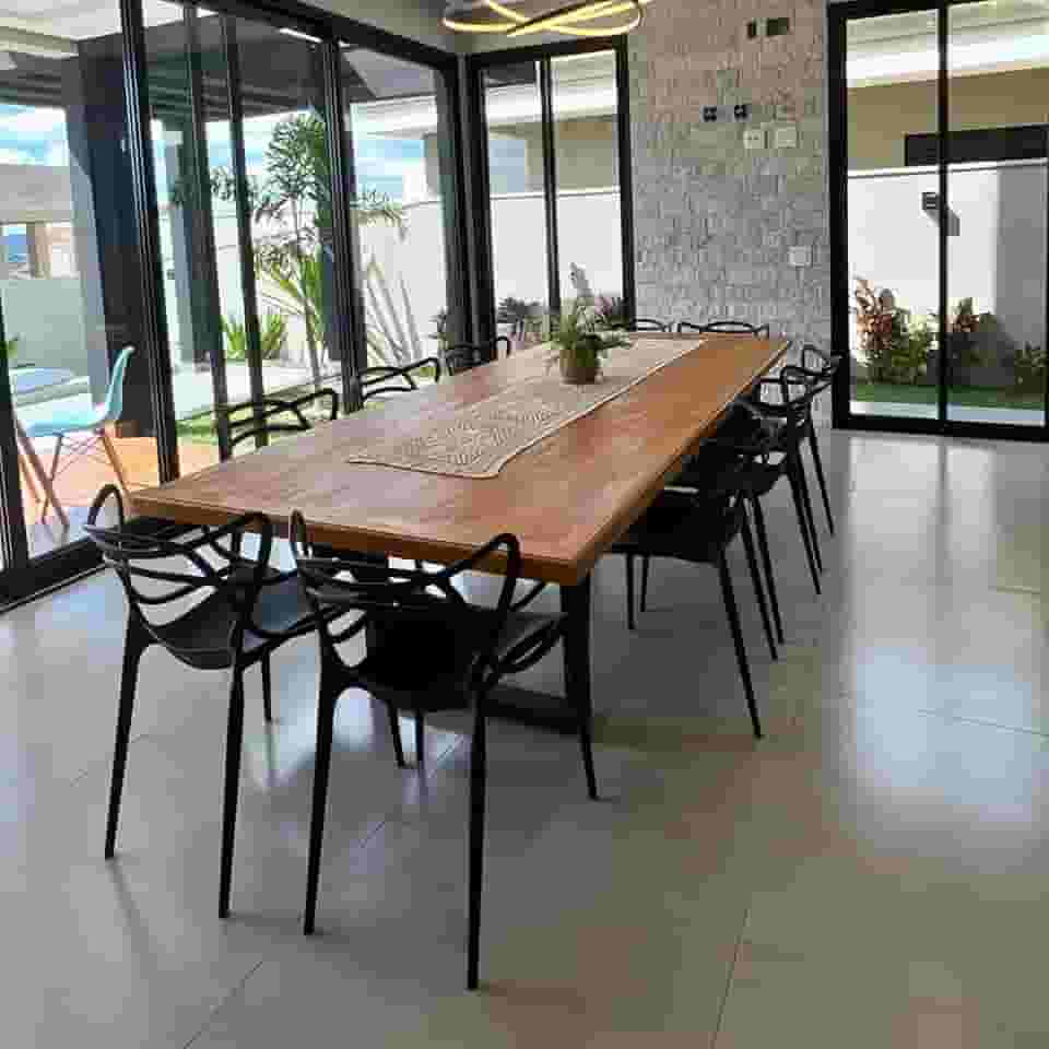 Mesa de Jantar Rústico Moderno Martinez | Madeira Maciça Peroba Rosa | 2,00m para 8 Lugares