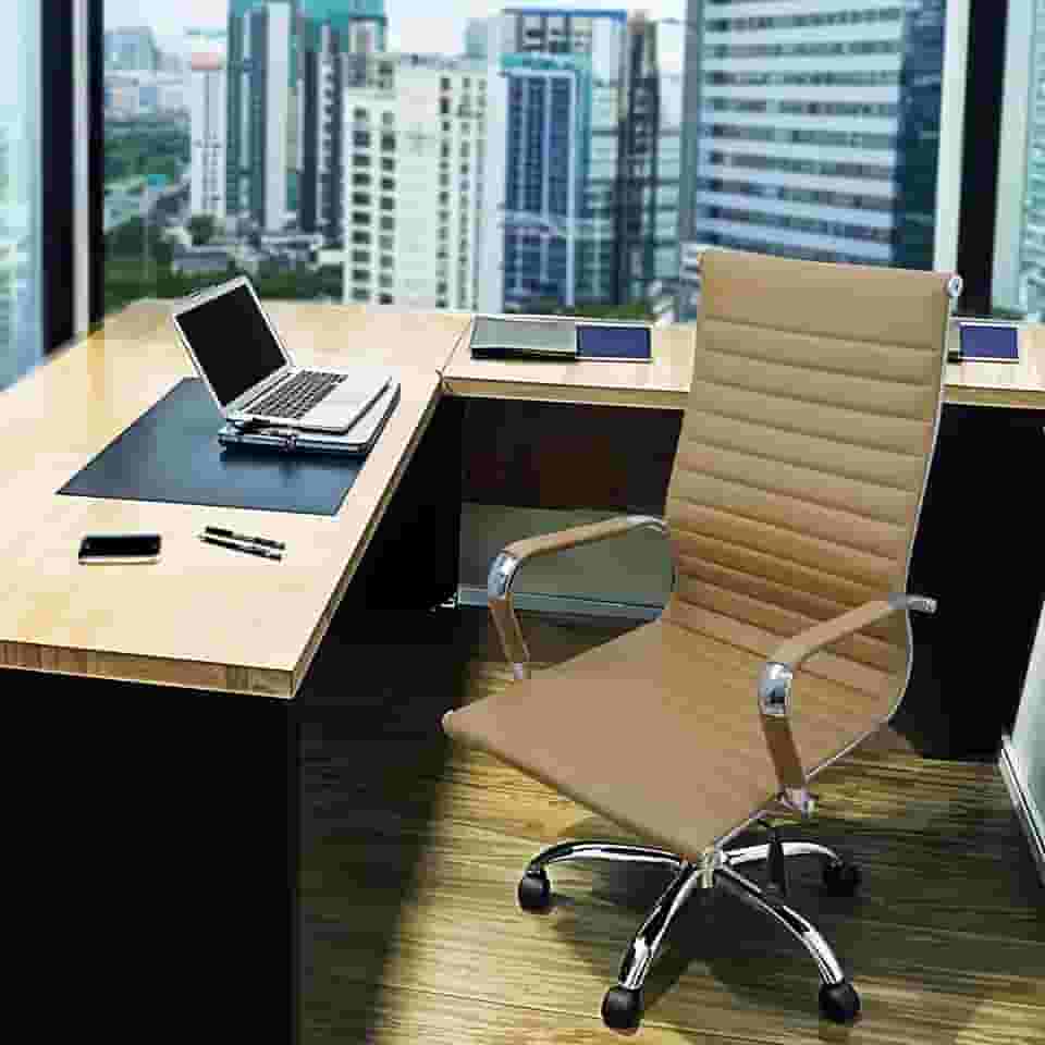 Cadeira Eames Esteirinha Presidente Escritório Boston Eames Alta Bege - Lianto Decor