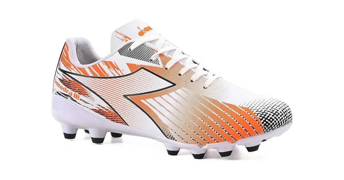 Melhor Chuteira Futebol de Campo: Dicas para Jogadores Exigentes!