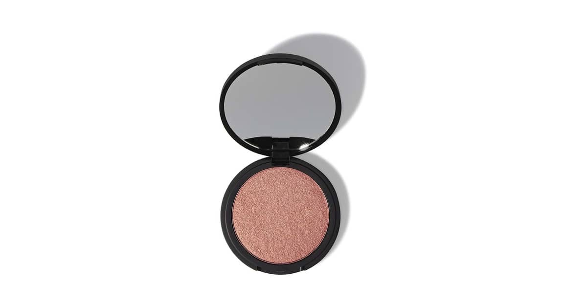 Melhores blushes em pó com acabamento cintilante para um Glow Natural