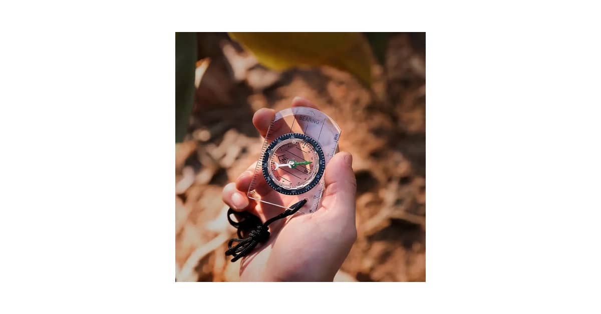 Melhores bússolas de base transparente para navegação com mapa: Guia de Precisão