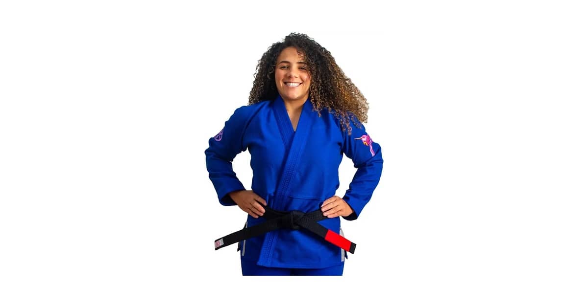 Melhores Kimonos Jiu Jitsu Femininos: 7 Opções para Treino e Competição