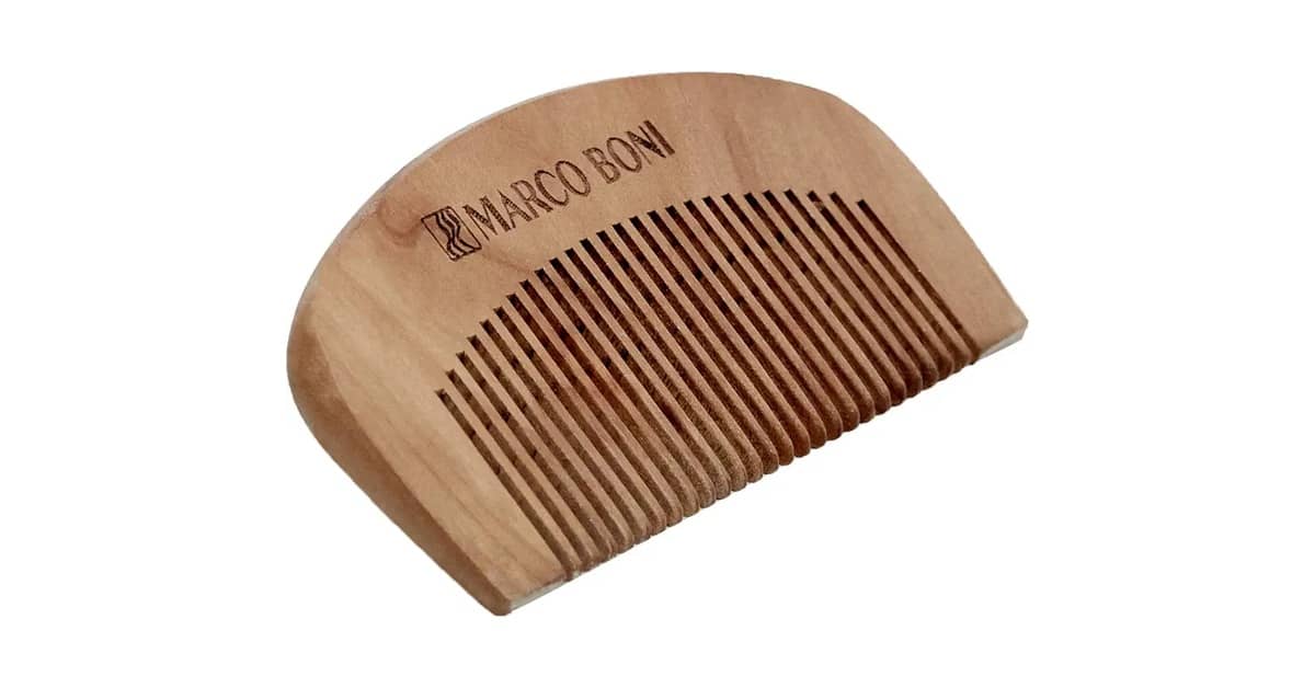 Melhores pentes para barba: Madeira ou Plástico?