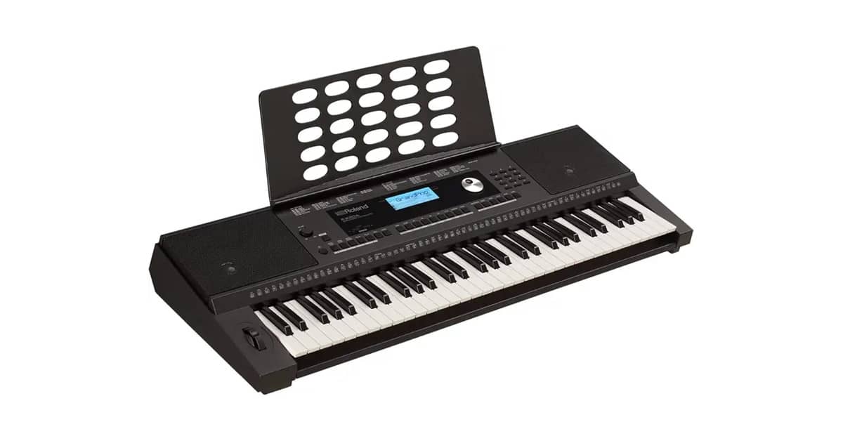 Melhores teclados arranjadores com acompanhamento automático: Yamaha ou Roland?