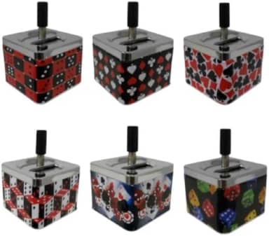 Cinzeiro Metal C/Tampa Anti-Cheiro Giratória À Prova De Vento Fechado Automático(modelo sortido)(DT1246 quadrado)