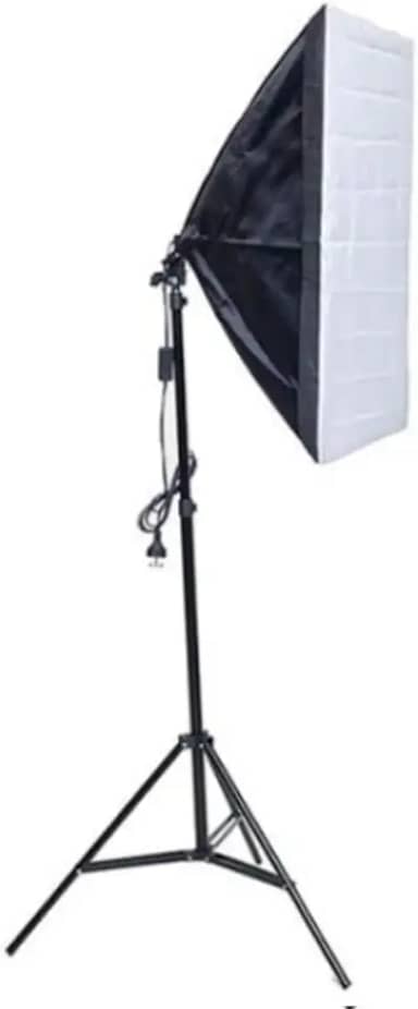 Kit Softbox 50x70 + Tripé 2m Estúdio Fotografia Iluminação Bivolt Bocal E27 com Tela Difusora