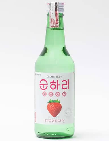 Soju Bebida Alcoólica Coreana Sabor Morango 360ml