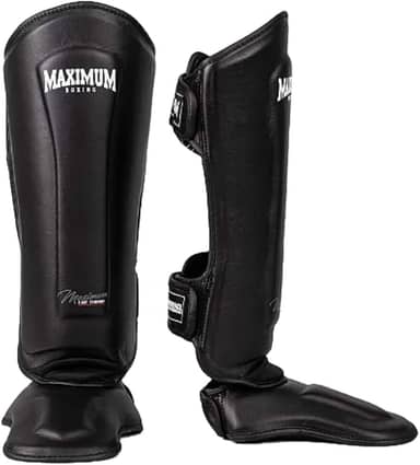Caneleira de Muay Thai Kickboxing Maximum Classic Black (Par)