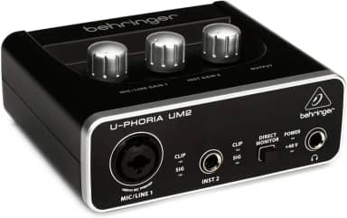 Behringer UM2 Interface de Áudio USB