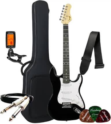 Kit Guitarra Elétrica Bravo Beg100 Strato Série Coldguitar + Acessórios (Black)