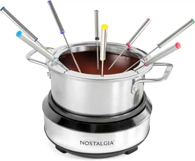 Nostalgia Conjunto de panela elétrica de fondue de 8 xícaras para queijo e chocolate - 8 garfos codificados por cores, controle de temperatura - Utensílios de cozinha e aparelhos para aperitivos e