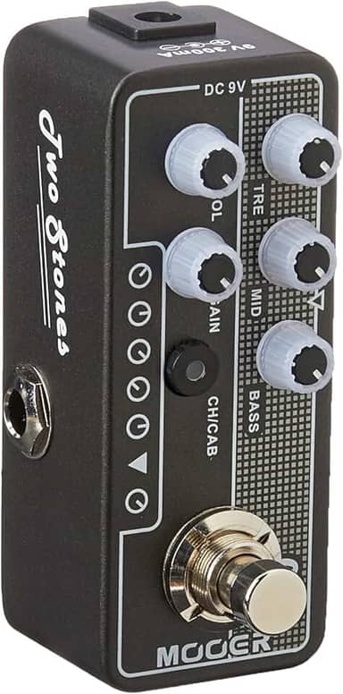 Mooer Pedal Preamp Two Stones M010 | para Guitarra, Digital, Inspirado no TwoRock Coral, Dois Canais, EQ de 3 Bandas, Simulador de Gabinete, Compacto, 9V DC
