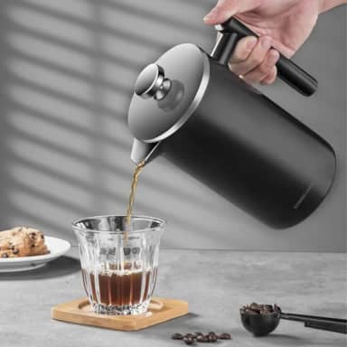 KLEMING COFFEE |Cafeteira de Prensa Francesa com Parede Dupla em Aço Inoxidável,700 ml, Térmica, 60 MinutosTempo de Preservação do Calor, Filtragem Perfeita, Aço Inox 304. Preta com Tampa Prata |