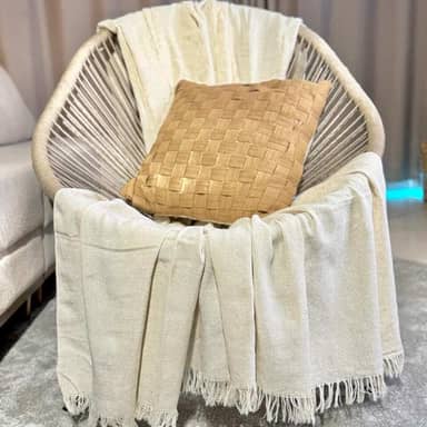 Manta para Sofá e Cama Artesanal, 210 x 150 cm, 100% Algodão, com Franjas (Cru)