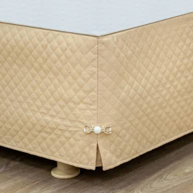 Saia para Cama Box Queen Matelada com Pingente - Avelã (Avelã, Queen)