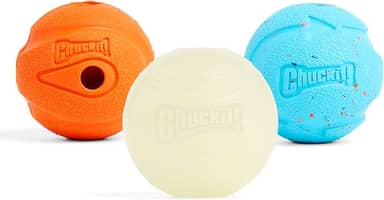 Chuckit Fetch Medley Dog Ball Brinquedos para cães, tamanho médio (6,3 cm), pacote com 3, para raças médias, inclui bolas de Whistler, Max Glow e Rebounce Balls