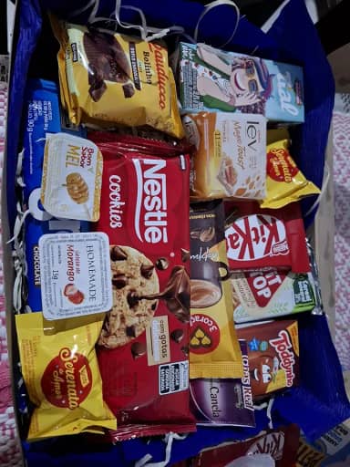 Deliciosa Cesta de Café da Manhã - Edição Especial na Caixa (Tons masculinos)