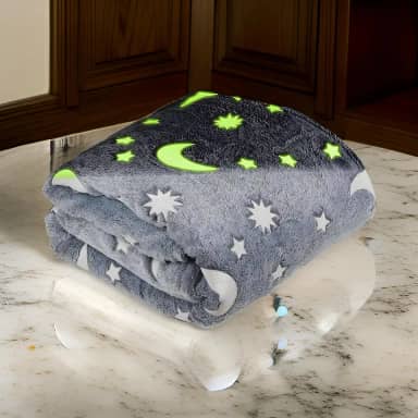 Manta Premium Brilha No Escuro, Cobertor Solteiro Infantil, Microfibra Aveludada, Toque Macio, Fluorescente, Estampas Divertidas, Confortável E Quentinha, Marca VARENZIA