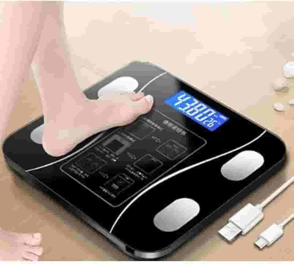 Balança Digital Bioimpedância Corporal Bluetooth Aplicativo Carrega via USB -Ideal Para Fitness, Academia, Nutri, Banheiro, Saúde E Bem Estar