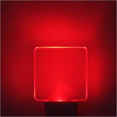 U4GLORY Pacote com 2 lâmpadas noturnas vermelhas, luz noturna vermelha de 0,5 W com sensor do crepúsculo ao amanhecer, luz noturna de LED liga/desliga automática na parede, perfeito para quarto de