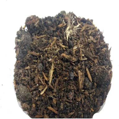 TERRA NOBRE ESTERCO DE GALINHA PARA PLANTIO 700G