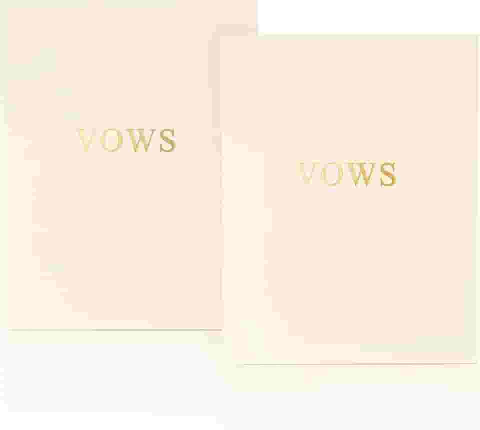 Livros de votos de casamento - 2 cadernos de votos - 14 cm x 10,8 cm Livro minimalista de renovação de votos com capa de letras douradas - Presente de casamento com caixa de