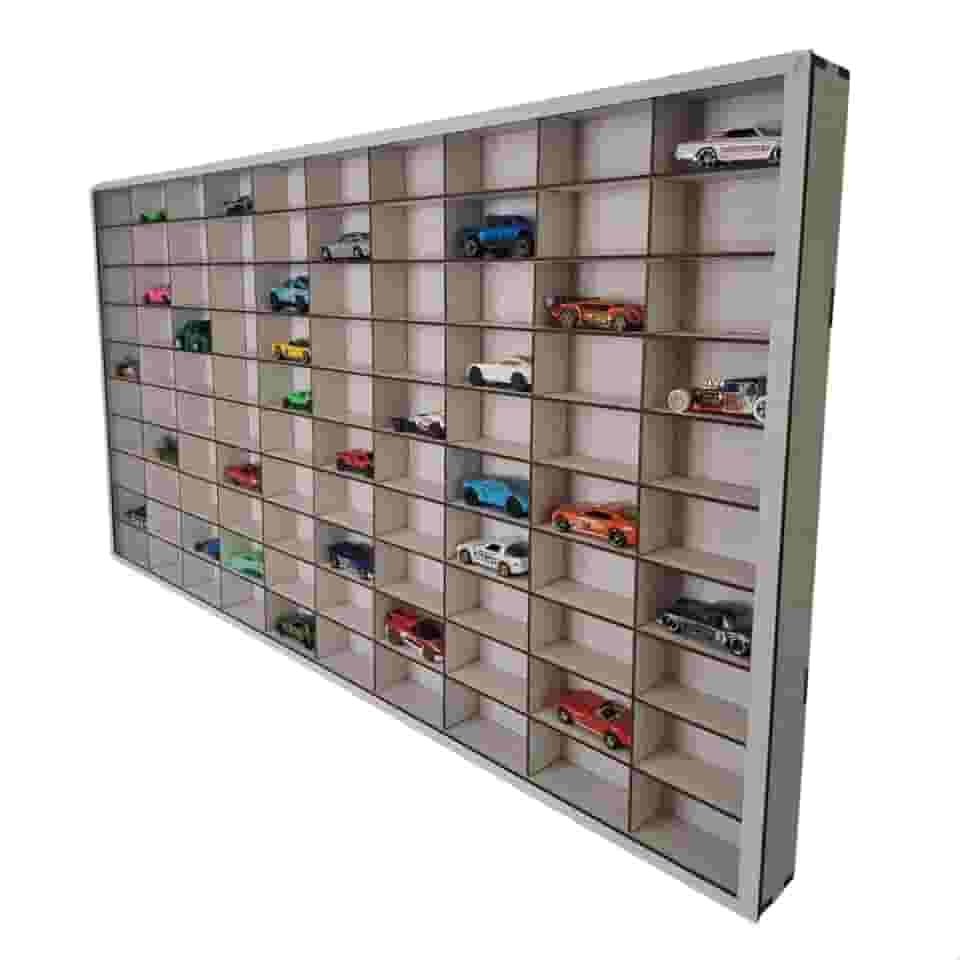 Vitrine com capacidade para 100 carrinhos de brinquedo; pintada e feita de MDF (fibra de média densidade) resistente.expositor (Branco)