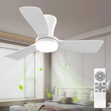 Ventilador de Teto Branco de Três Pás de 91 cm com Luz LED, Motor DC Silencioso, Controle Remoto, 6 Velocidades, 100V-240V, Função Reversível e Instalação Flush Mount