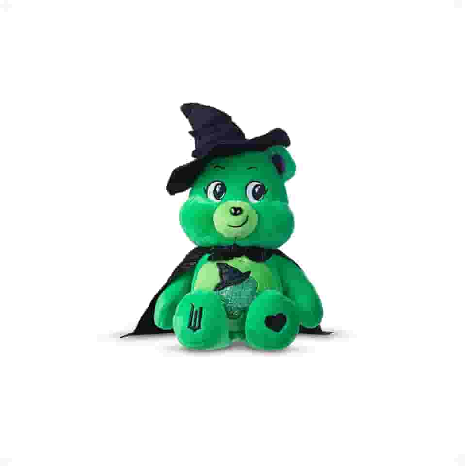 Care Bears x Pelúcia de tamanho divertido Wicked - Urso da sorte como Elphaba