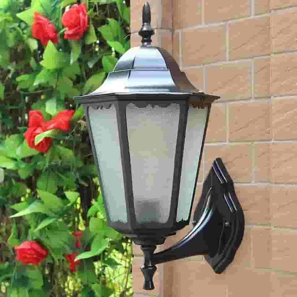 Kit 2 Arandelas Coloniais Sextavada Alumínio e Vidro Com IP54 à Prova d'água e ao Sol (PRETA)